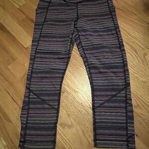 Lululemon - size 8. Align.